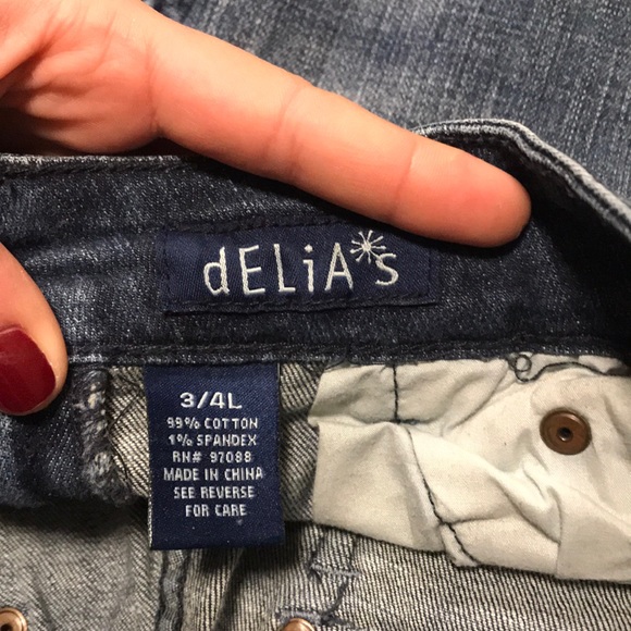 dELiA*s Reese Jeans - Picture 4 of 6